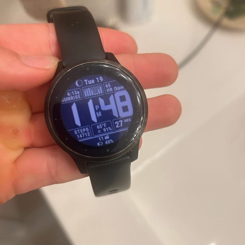 Garmin Vivoactive 4S Black Smartwatch with Digital Display
